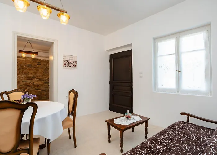 Michael's Lejlighed Filótion