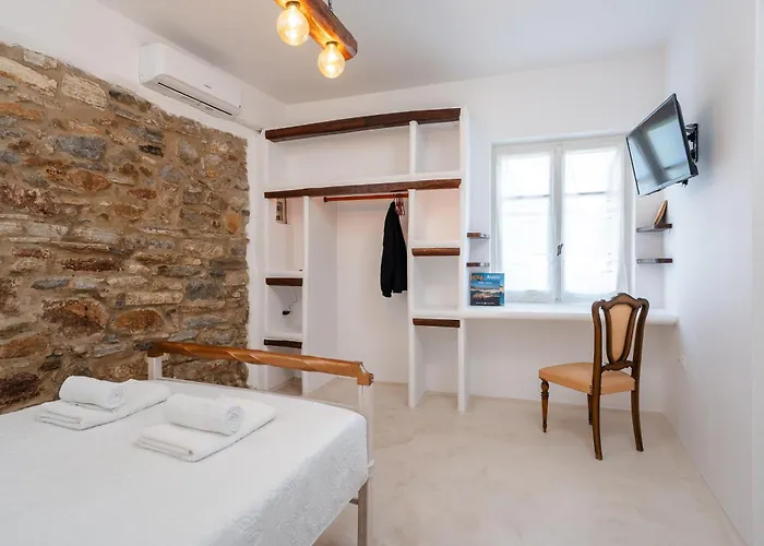 Michael's * Filótion