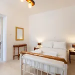 Michael's Apartman Filóti